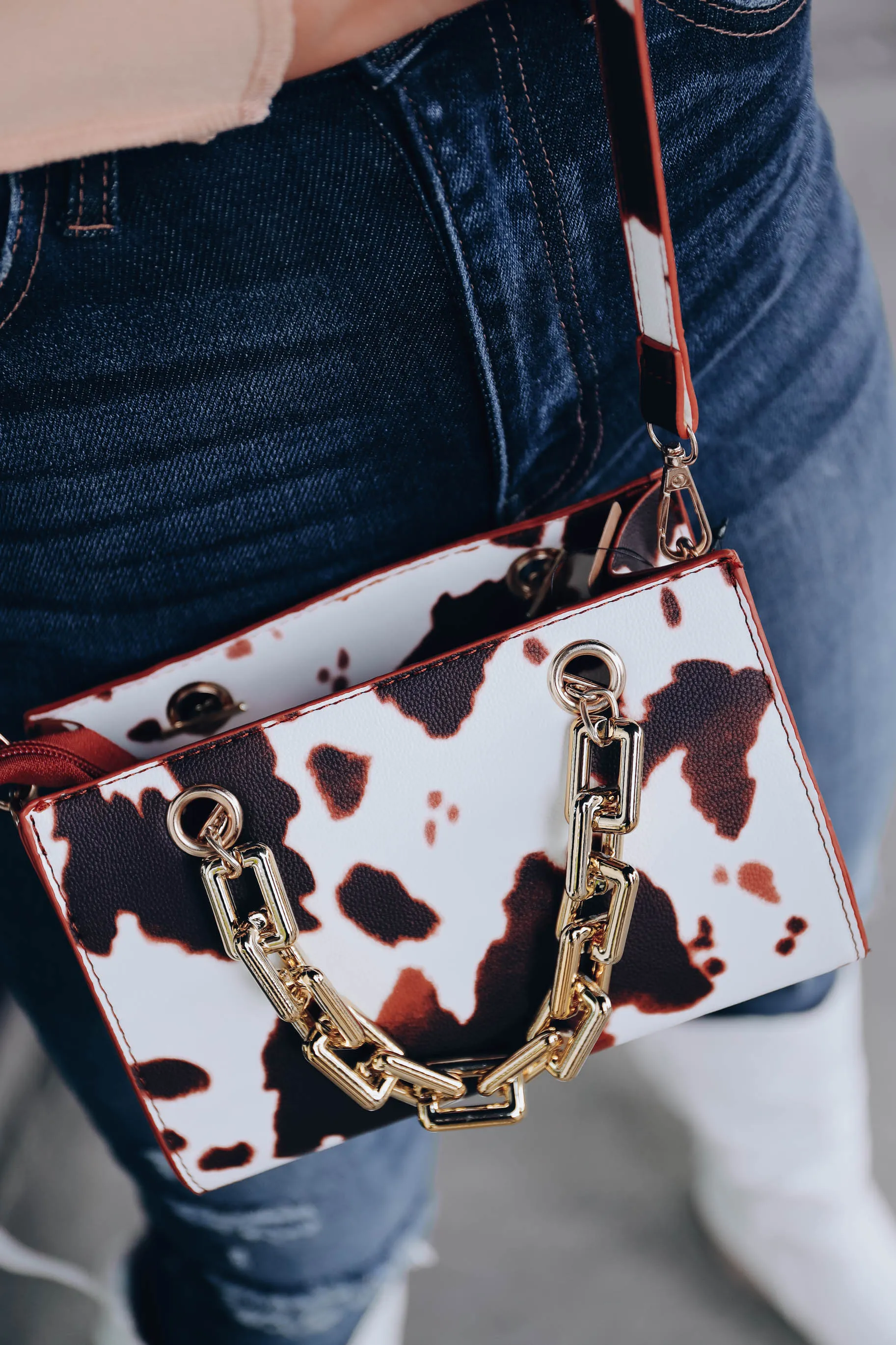 Yellowstone Crossbody Bag - Brown Cow