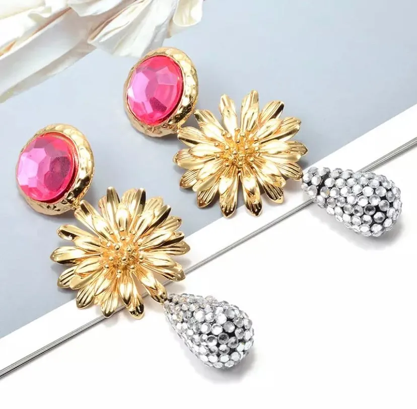 ZOEY STATEMENT EARRINGS